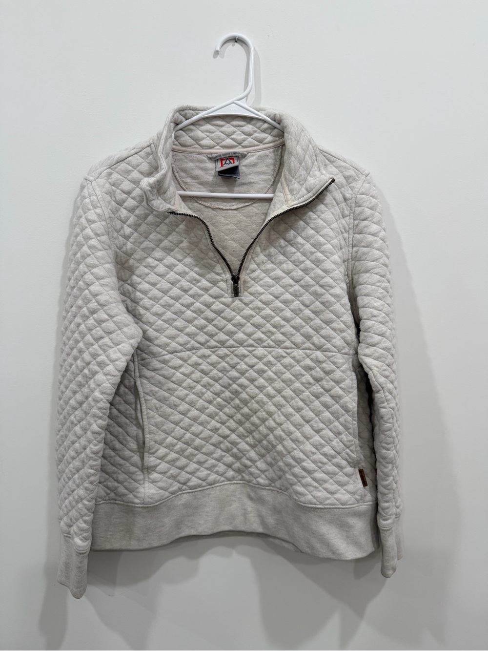 Avalanche Quilted Half-Zip Pullover in Light Gray